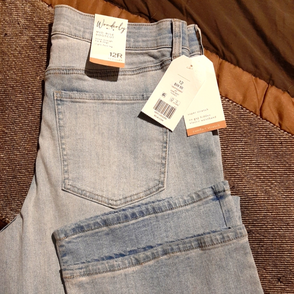 Ladies 12R wonderly jeans